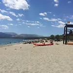 Elaianthos 1 Casa de Férias *