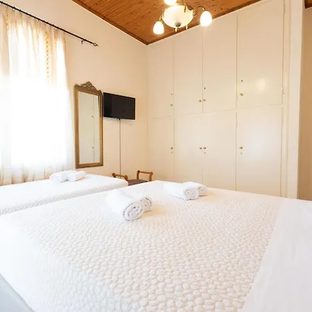 Elaianthos 1 Vakantiehuis Gythio