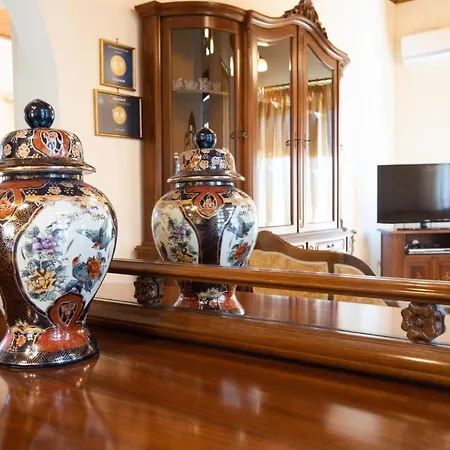 Elaianthos 1 Vakantiehuis *