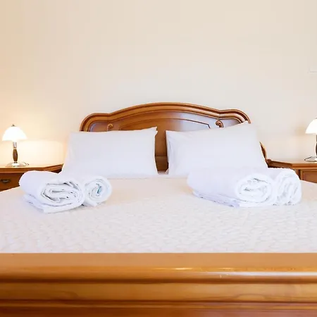 Vakantiehuis Elaianthos 1